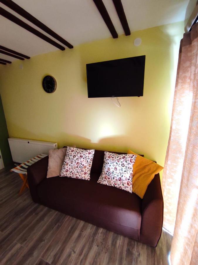 Accommodation "Old Town Dreznik" Rakovica Eksteriør billede