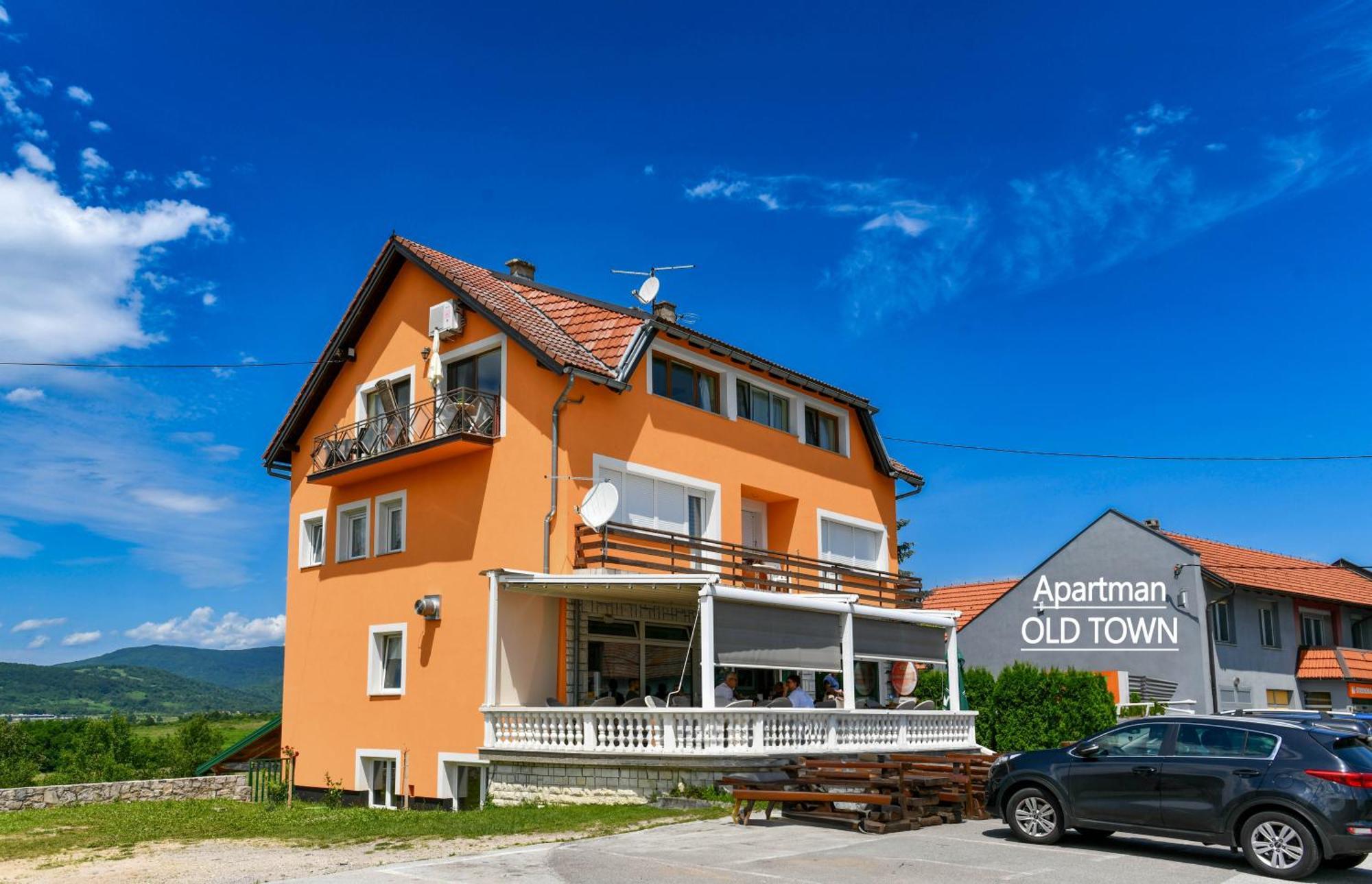 Accommodation "Old Town Dreznik" Rakovica Eksteriør billede